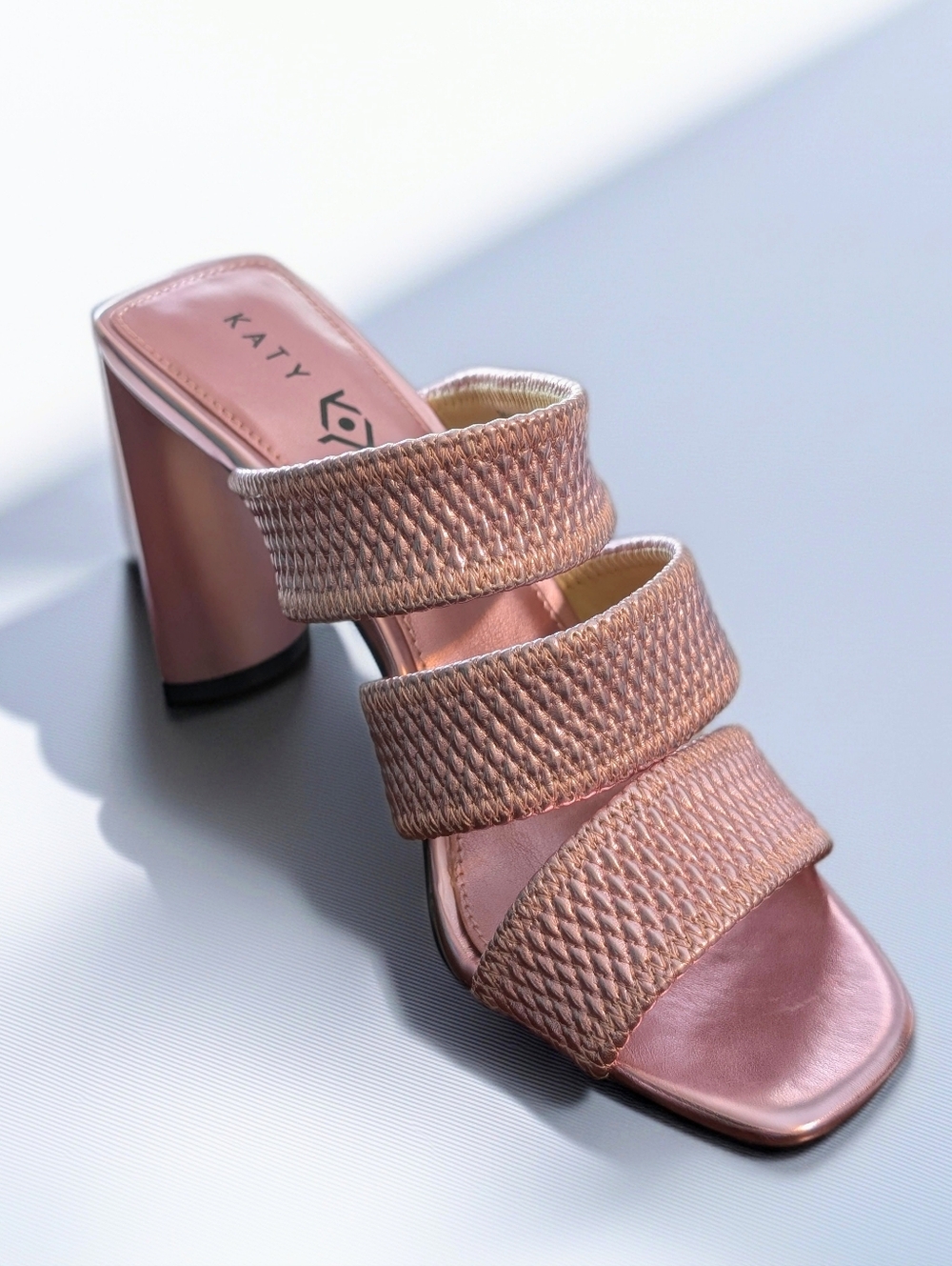 NWOT HTF Katy Perry Collections Pink "The Cali" Braided Strap Block Heel Sandal